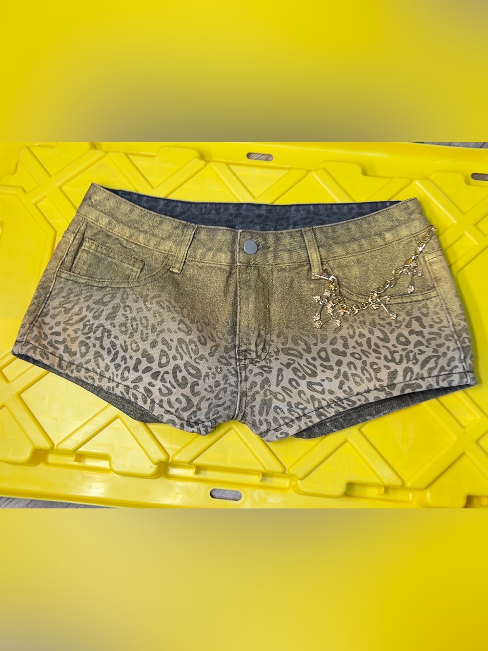 Leopard Print Women's Denim Shorts - Tan - Picture 3 of 9